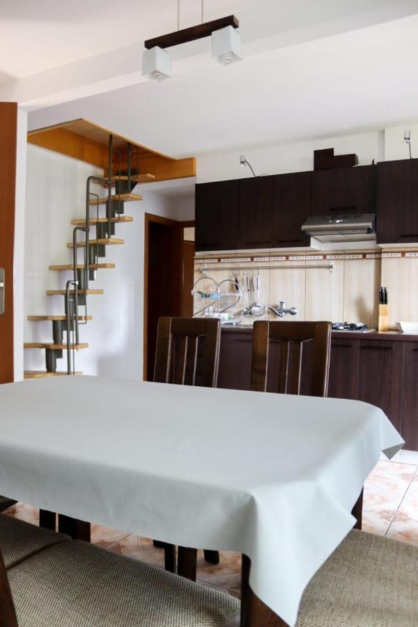 Pod Brzozami Appartement Rusinowo  Buitenkant foto